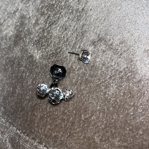 Cubic zirconia earrings, back of the post has three crystals on it - Picture 3 of 6